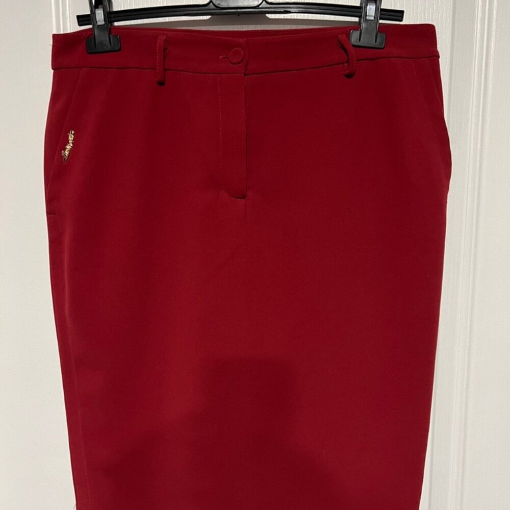 Red skirt